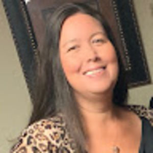 Meet your Posher, April